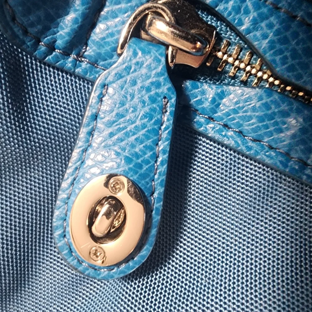 Coach Teal Messenger Bag - Picture 7 of 13